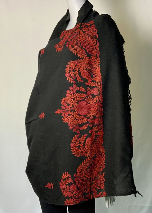 Hand Embroidered Aari Tari Point Border